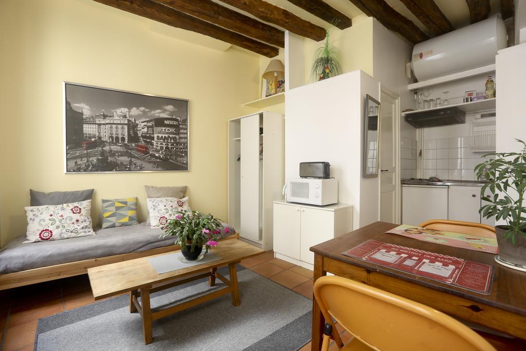 Lovely And Typical 1 Bedroom Paris Quarto foto